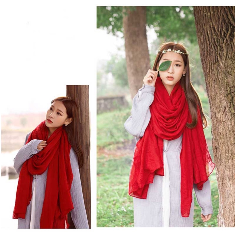 Trendy Winter Fashion Lightweight Scarf - Picture 4 of 5
